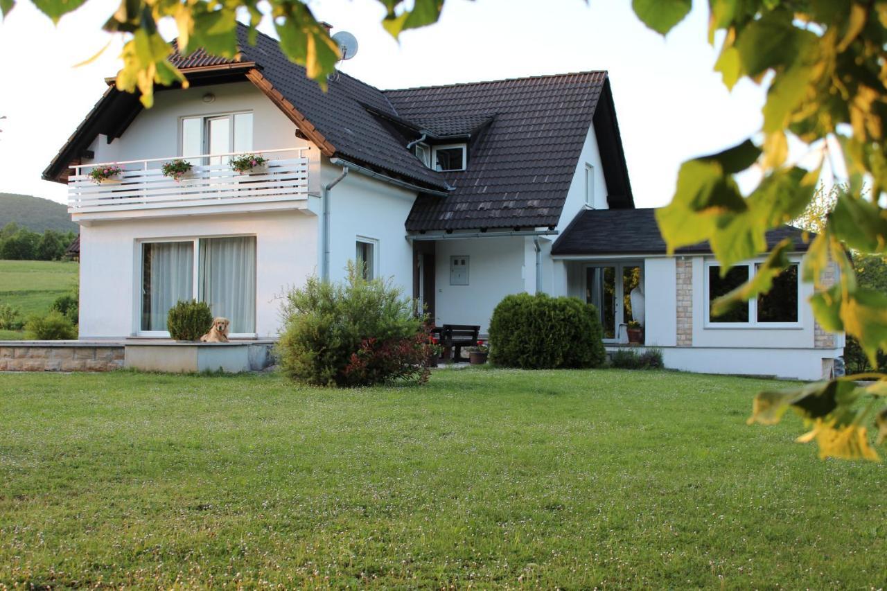 مبيت وإفطار Rastovača House Biba & Leona المظهر الخارجي الصورة